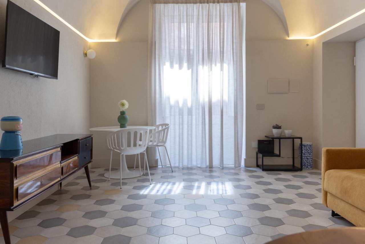 Biuti Suite Apartment CTA Exterior foto